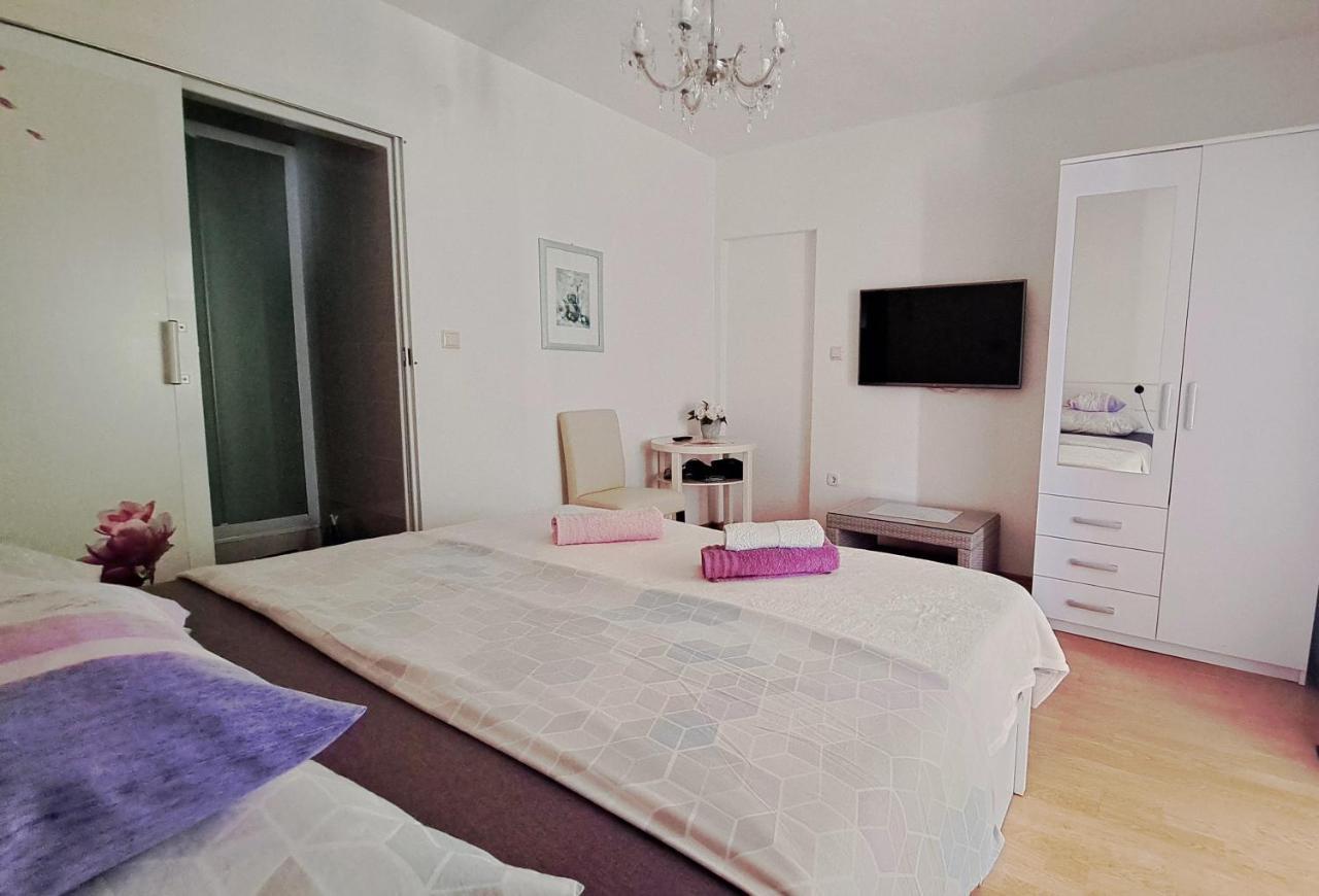 Maria Apartments Kaštela Habitación foto